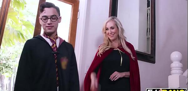 trendsBrandi Love, Kenzie Reeves In Halloween Special With A Threesome